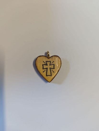 Picture of Heart-shaped wooden medallion / Cross